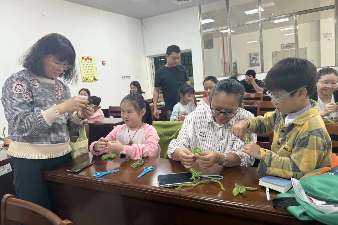 茶与书的邂逅：童心探茶韵 ·书香润传承